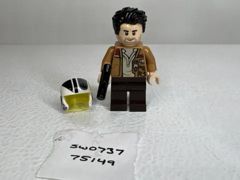 LEGO Star Wars Poe Dameron Minifigure sw0737 - Medium Nougat Jacket w/ Helmet