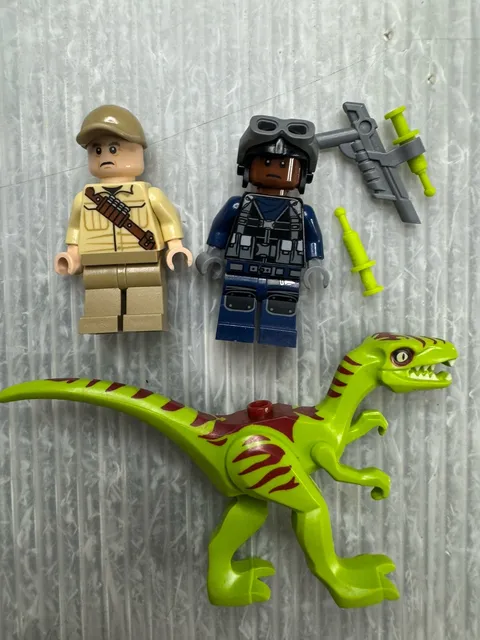LEGO Jurassic Park MINIFIGURE LOT Coelophysis 30320 ACU Pilot Guard 75928 Ken