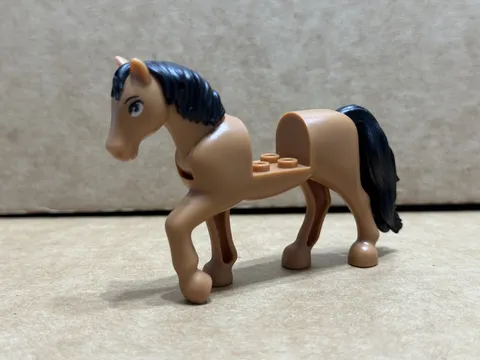 LEGO Parts - Medium Nougat Horse (Friends Spring) - No 69820c01pb09 - QTY 1