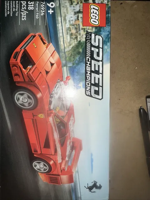 LEGO Speed Champions Ferrari F40 Supercar 318pc Set 76934 Sealed Tears On Box