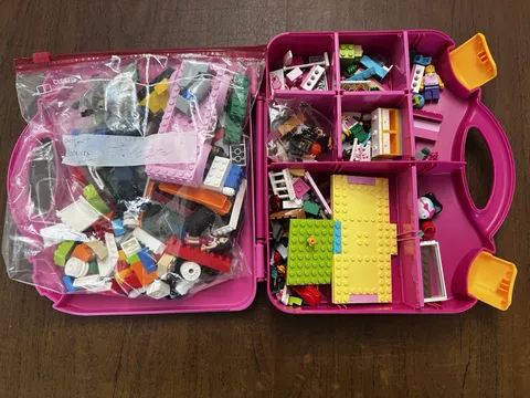 Lego Brick  And Figure Lot Carrying Case