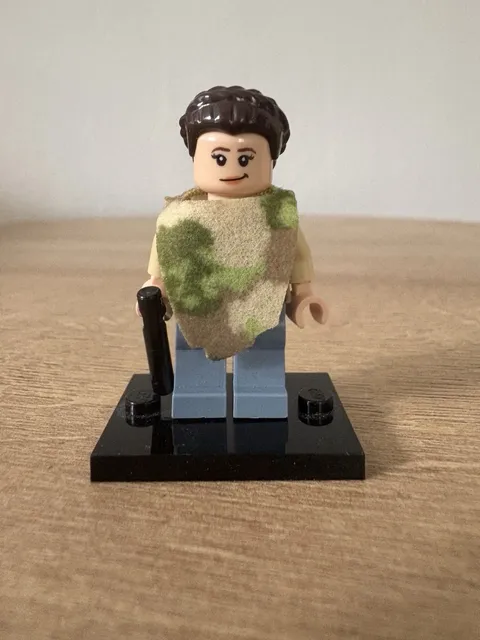 LEGO Star Wars Princess Leia Endor Camouflage Minifigure