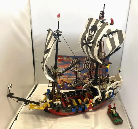 LEGO 6289 Red Beard Runner Pirates 1996 without Box