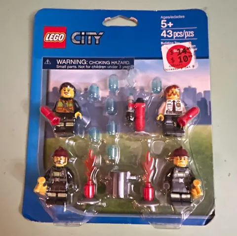 LEGO City Fire Fire Accessory Pack 43 pcs Age 5+ Blister Pack 850618