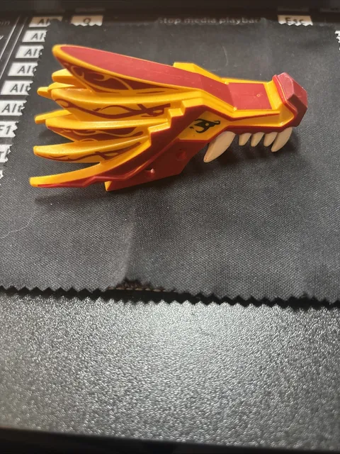 LEGO Ninjago Upper Jaw Kai’s Dragon Head item no 93070pb02 from 2507 Fire Temple