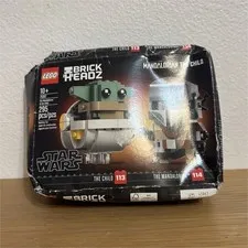 LEGO BrickHeadz Star Wars 75317 The Mandalorian & The Child 295 pcs Ages 10+