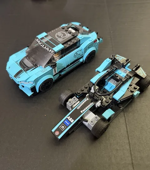 LEGO Speed Champions #76898 Formula E Panasonic Jaguar Racing MISSING PARTS