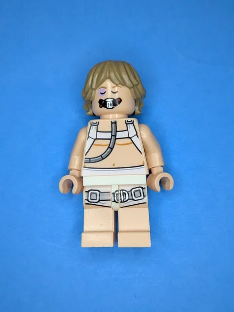 LEGO Star Wars: Bacta Tank Luke Skywalker Minifigure SW0957 Hoth Medical 75203