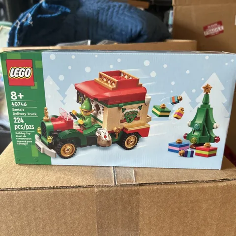 LEGO 40746 Santa's Delivery Truck 224pcs New 