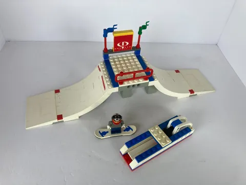 Lego Sports #3536 “Snowboard Big Air Comp” (2003), Used, 99% Complete
