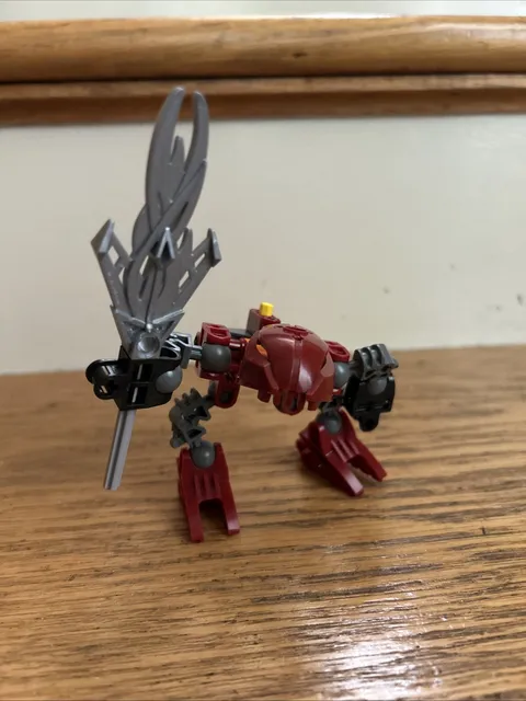 Vintage Bionicle Rahaga: Norik (4877)—set only, mostly complete