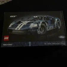 LEGO Technic 2022 Ford GT 42154 Complete Set 1466 pcs Ages 18+ 