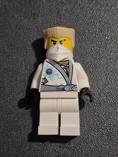 LEGO Ninjago Zane Techno Robe Rebooted Minifigure  njo0099 White Ninja