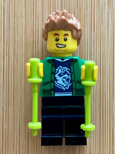 LEGO ® cty0920  60202 People Pack Hiker, Male, Green Jacket  Raccoon Shirt