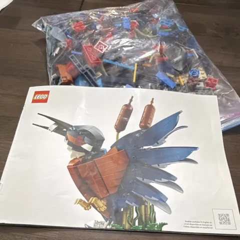 LEGO Icons Kingfisher Bulk Lot w/ Instruction Booklet (Bagged) 18+ 2024