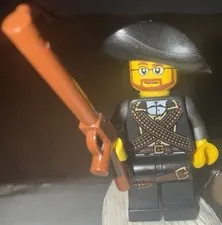 LEGO Pirate Captain Bandido Custom Minifigure with Gun
