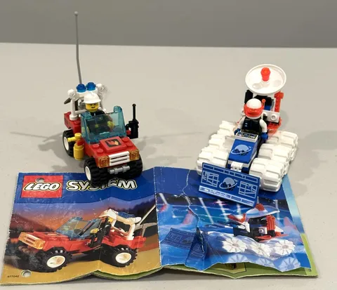 LEGO Rescue/Ice Planet Combo Pack 1722 COMPLETE with Mini Figures and Instructs