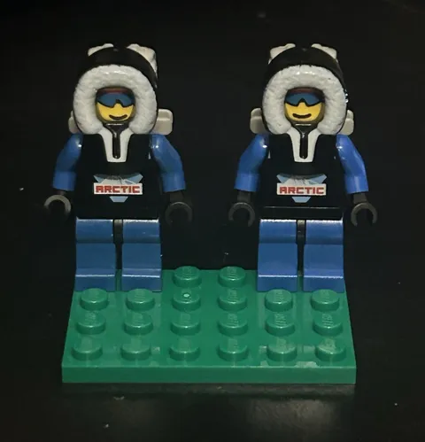 LEGO 2000 Arctic arc002 Minifigures Lot of 2