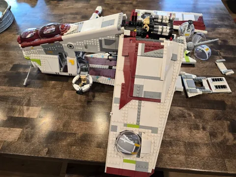 Lego Star Wars UCS Republic Gunship Gun Ship (Will Come Disassembled)