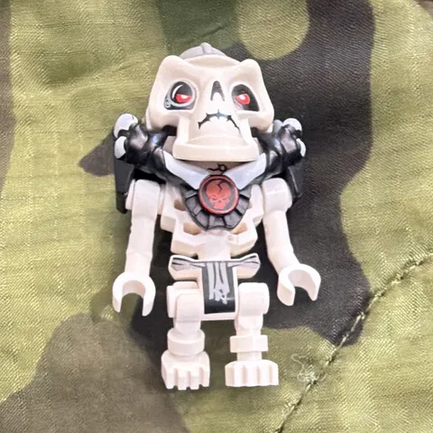 LEGO Ninjago Kruncha Skulin Skeleton Army General