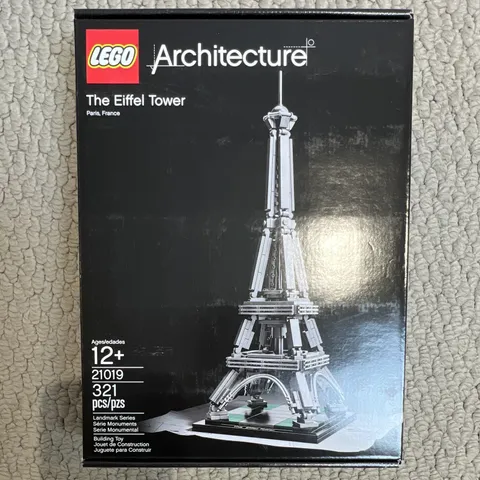 LEGO Architecture The Eiffel Tower 21019 321pcs 12+ Landmark Series Box