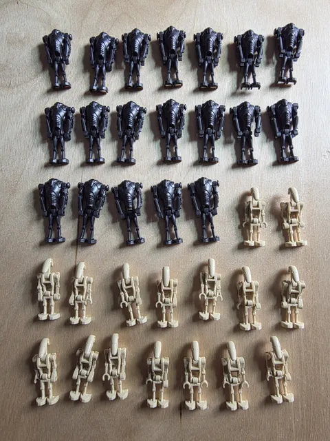 LEGO Star Wars 16 Battle Droids And 19 Super Battle Droids Minifigure Lot