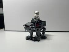 LEGO Star Wars Ski Speeder vs. First Order Walker Microfighters 75195