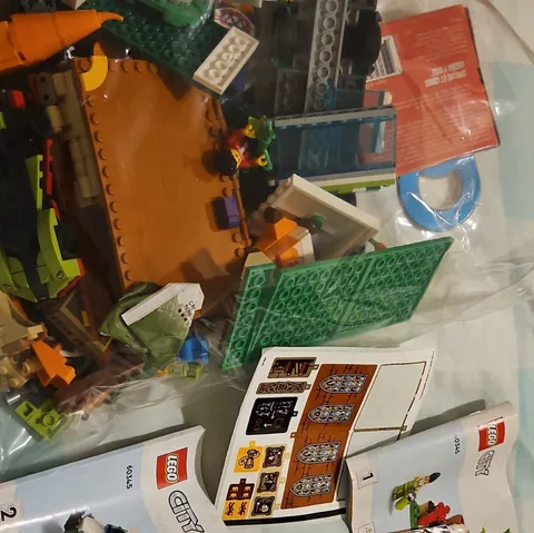 LEGO City 60345 Farmers Market Van Parts Lot w/ Instructions & Stickers