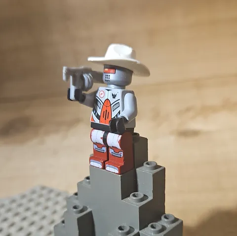 LEGO Plastic Minifigure Robot Sheriff w/ White Cowboy Hat & Blaster