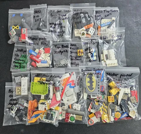 LEGO Lot 1/2lb Decorated Sticker Printed Parts 200+pc Pre-Sorted By Set/Type/#