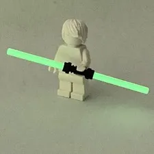 1x Glow In The Dark Double Bladed Lightsaber Lego Weapon  Minifig Is Not Incl