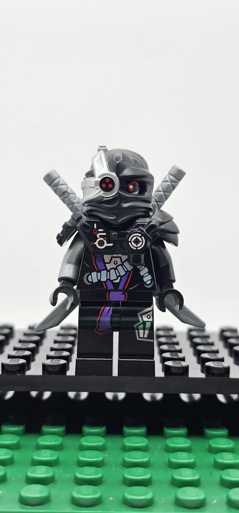 LEGO Ninjago Minifigure Genuine General Cryptor njo092 set 70721 RETIRED