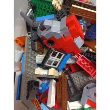 Random Lego Pieces 2 pounds per order!