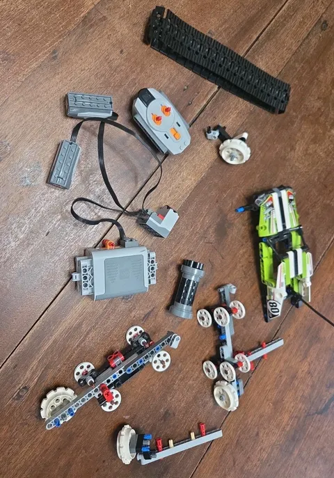 Lego For parts Motorized Track Racer Set #42065 Working 8879 8881 8883 And 8869