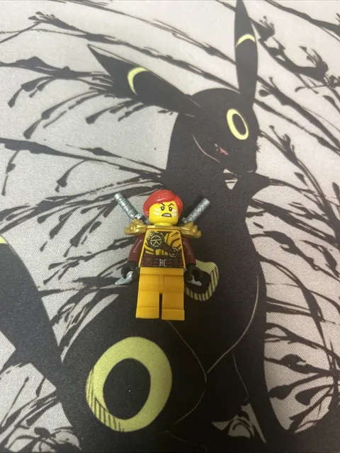 LEGO Ninjago Crystalized Skylor Minifigure 2022 71773 njo773 njo0773 VGC