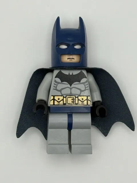 Lego Batman - Light Bluish Gray Suit Minifigure 7786 7787 bat022