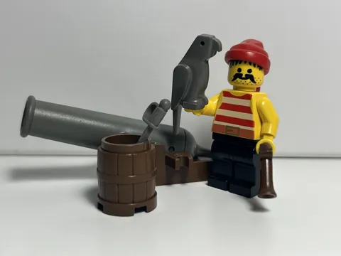 LEGO Vintage Pirate Minifigure With Accessories And Cannon 1980s