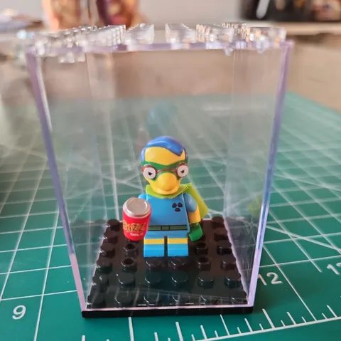 LEGO The Simpsons Series 2 - Fallout Boy Milhouse The Simpsons Minifigure 