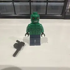 LEGO minifigure bat008 killer croc original 2006 Batman set 7780