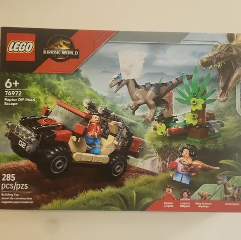 LEGO Jurassic World Rebirth 76972 Raptor Off-Road Escape Complete Set 285 pcs