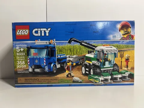 LEGO Harvester Transport - City 60223 Farm Vehicle - New Sealed