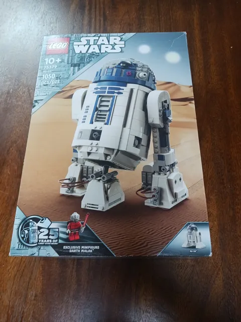 LEGO Star Wars: R2-D2 (75379) - New in Box, Never Used