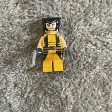 LEGO Wolverine Minifigure - 6866 Marvel X-Men- Read