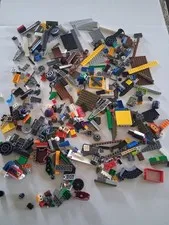 LOT OF 400 Plus GENUINE LEGO ASSORTED PIECES PARTS BRICKS PLATES See Photos