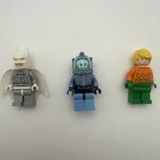 LEGO DC Comics Super Heroes Arctic Batman Vs Mr. Freeze Aquaman on Ice MINI-FIGS