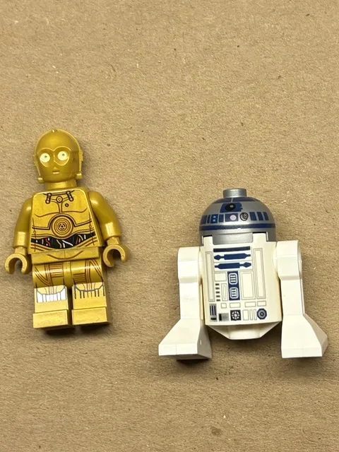 LEGO Star Wars C-3PO and R2-D2 Astromech Protocol Droid Minifigure 75159 75136