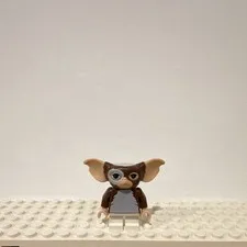 LEGO Minifigure - Gizmo - dim032