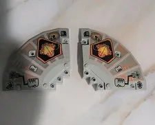 Lego 30117 pb05 & 30117 pb01 Saucer Quarter Panel UFO Pattern 10 X 10 X 2 1/3 