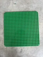 Duplo Green Base Plate  Thin Baseplate Plate 22x22 Pegs Large Mat Base 15"x15"