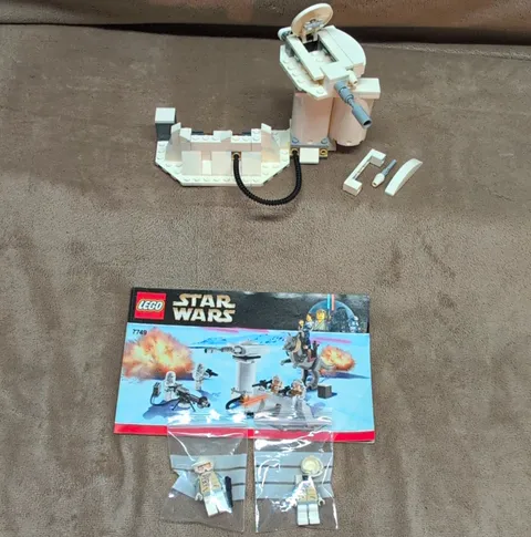 LEGO Star Wars 7749 Echo Base Episode V, (missing a couple pieces and minifigs)